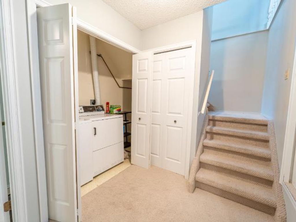 listing image 16514520381340075227