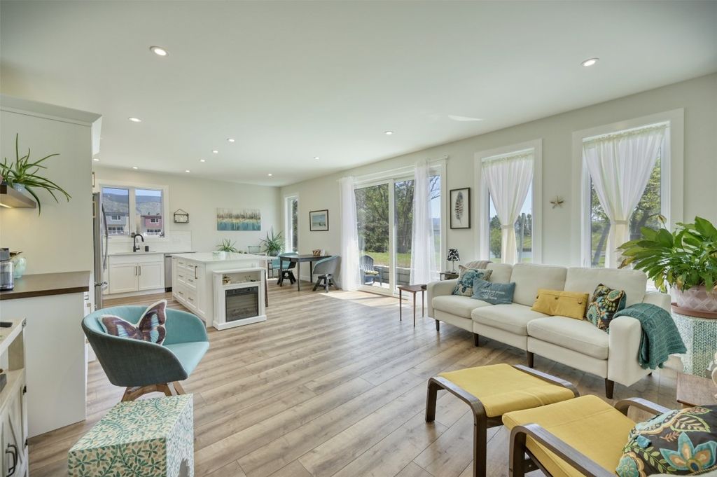 listing image 16510534247758778228