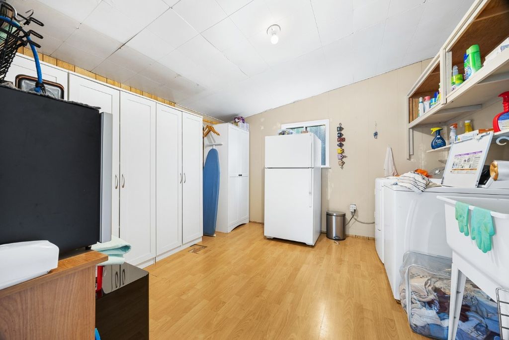 listing image 16516456545863019983