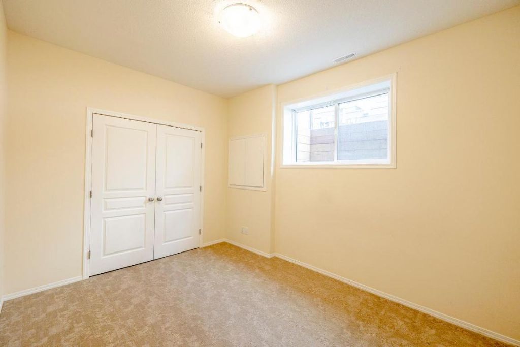 listing image 16515011147655880396