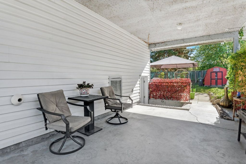 listing image 16519191089683918121