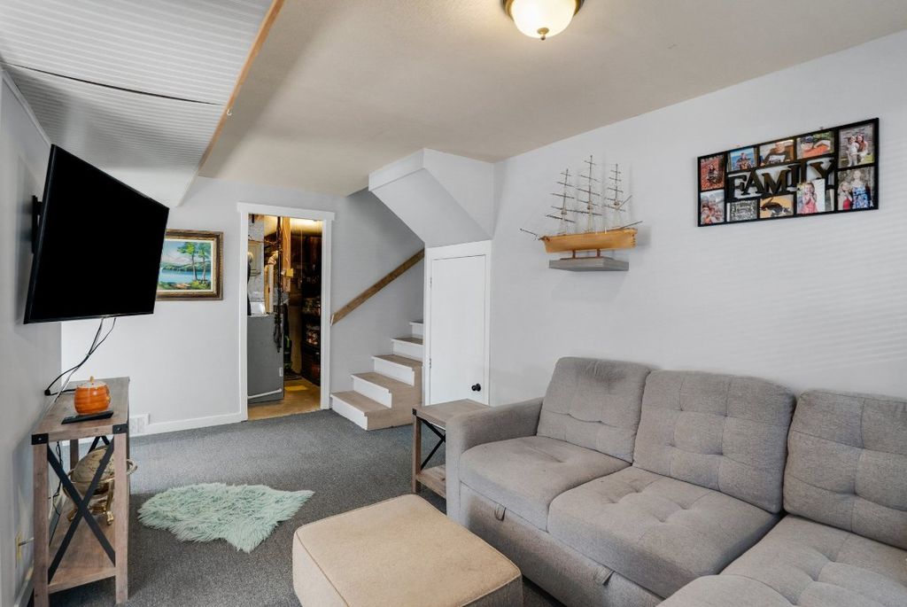 listing image 16511935152580777146