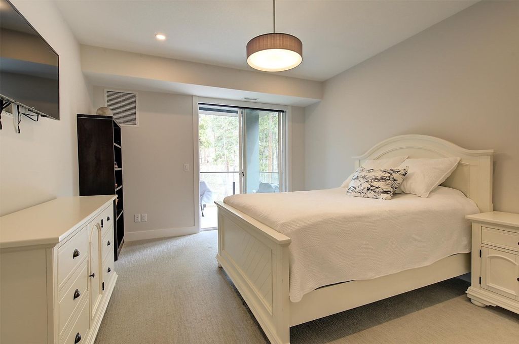 listing image 16517765337728174041