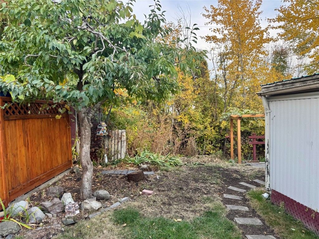 listing image 16519779018316790792