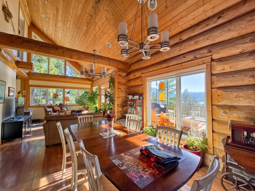 listing image 16514583756535109371