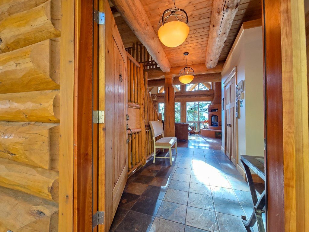 listing image 16519604434473860806