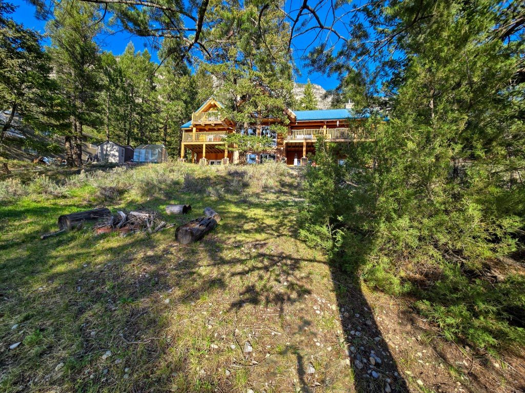 listing image 16516552779418981197