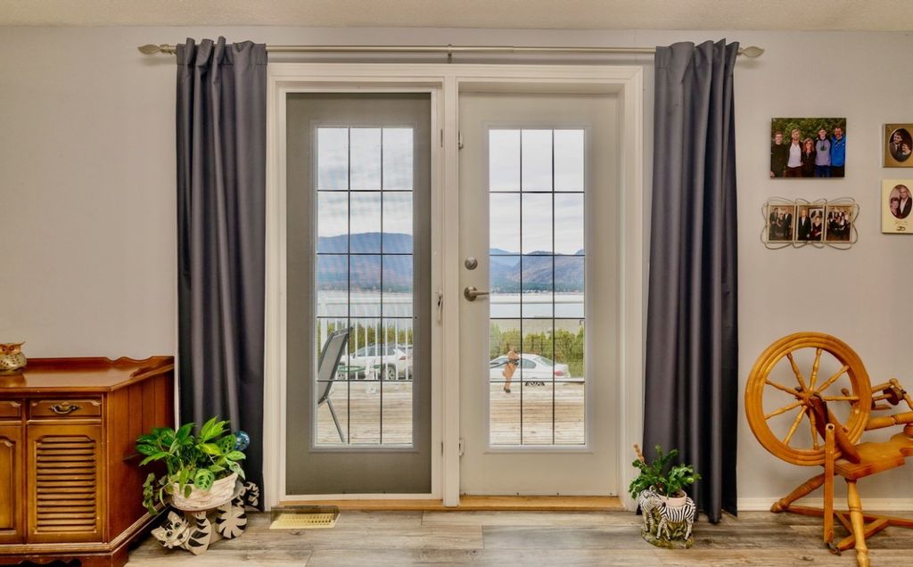 listing image 16510160315905337171