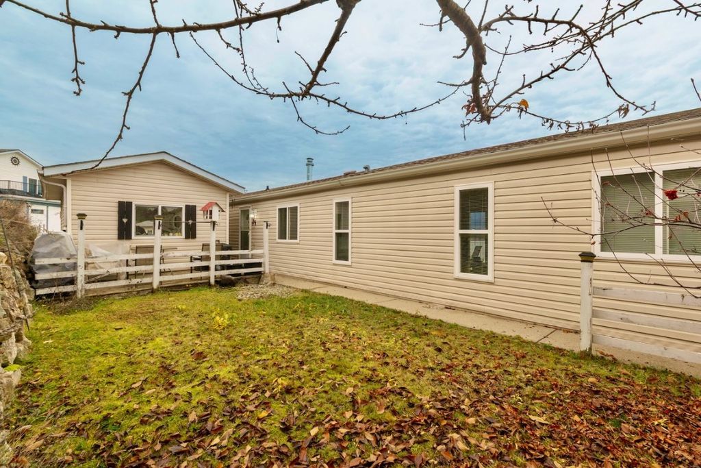 listing image 16510362107922751357