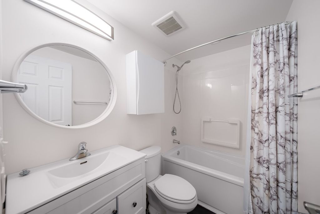 listing image 16515580741913100278