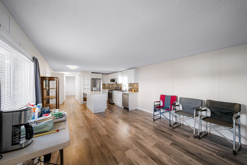 listing image 16515114726313831395