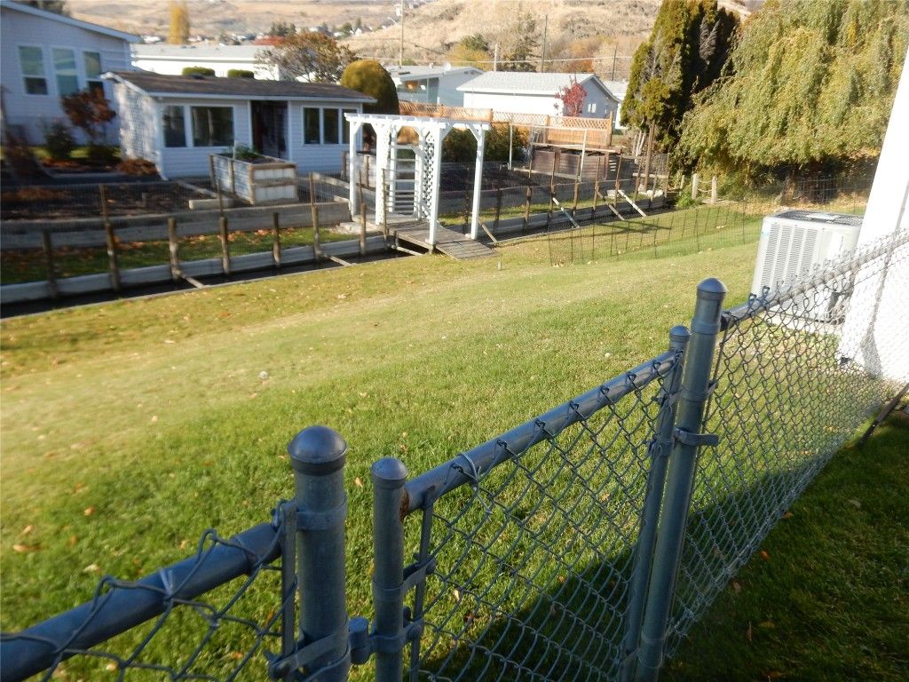 listing image 16510368357488187663