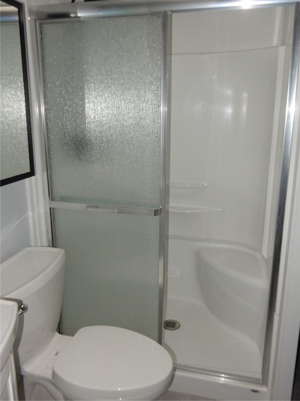 listing image 16511690340312425674