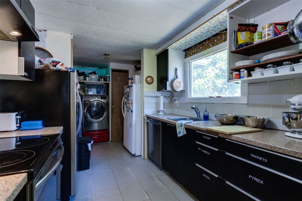 listing image 16514095098406135282