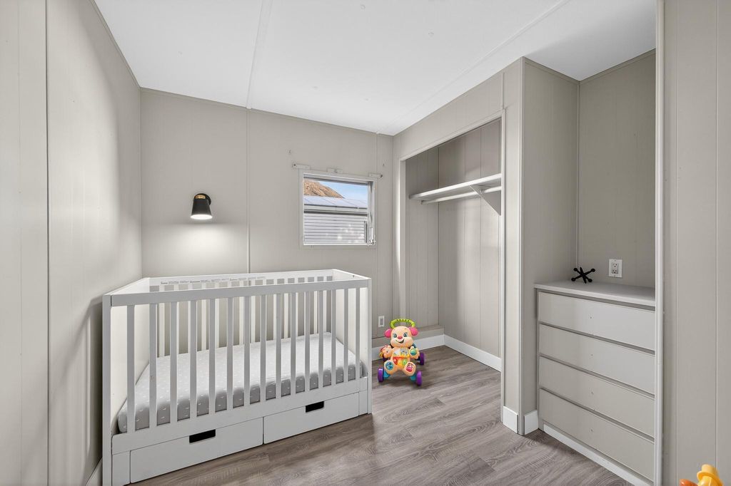 listing image 16517017454025987412