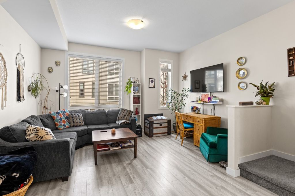 listing image 16516504129453052866
