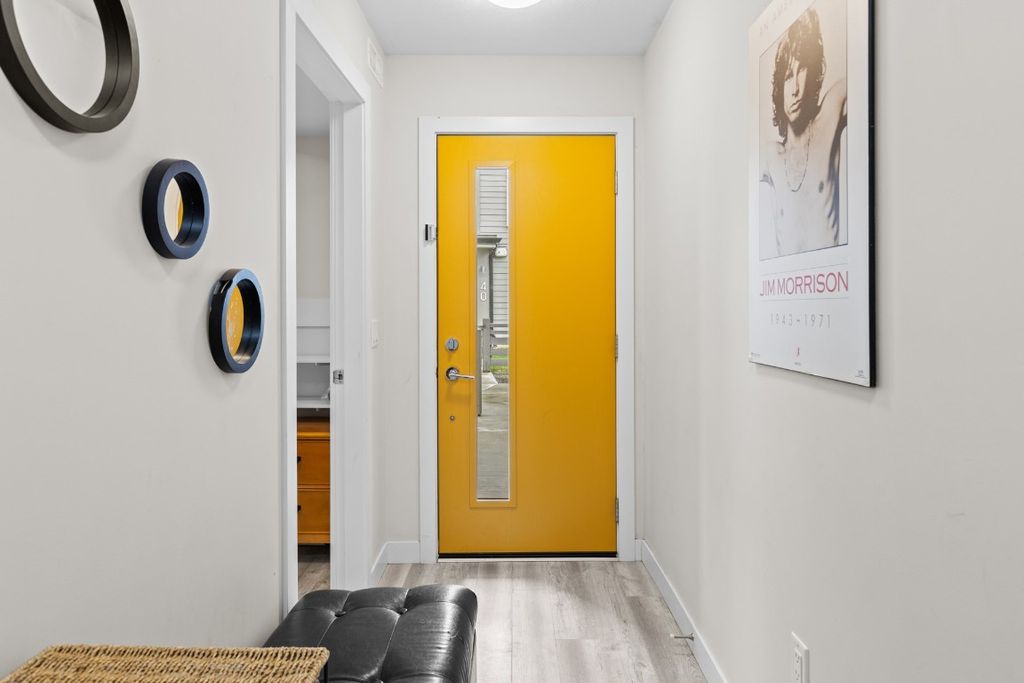 listing image 16510148790674154544