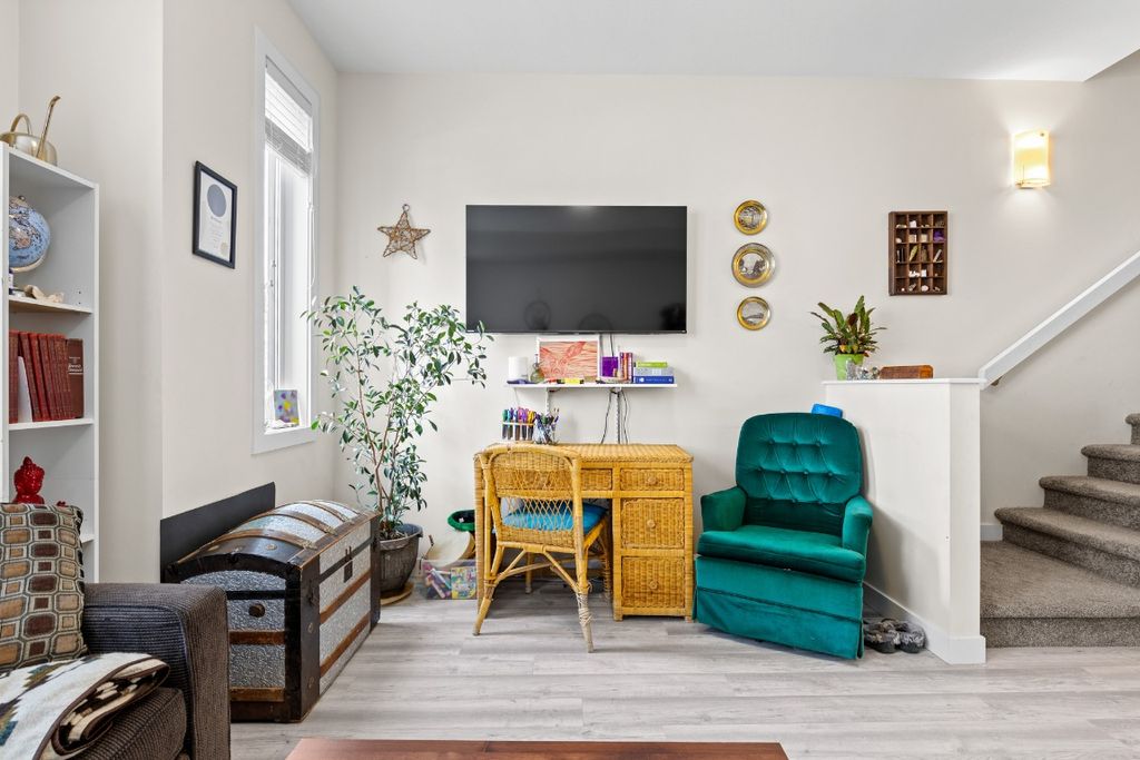 listing image 16518829063610785883