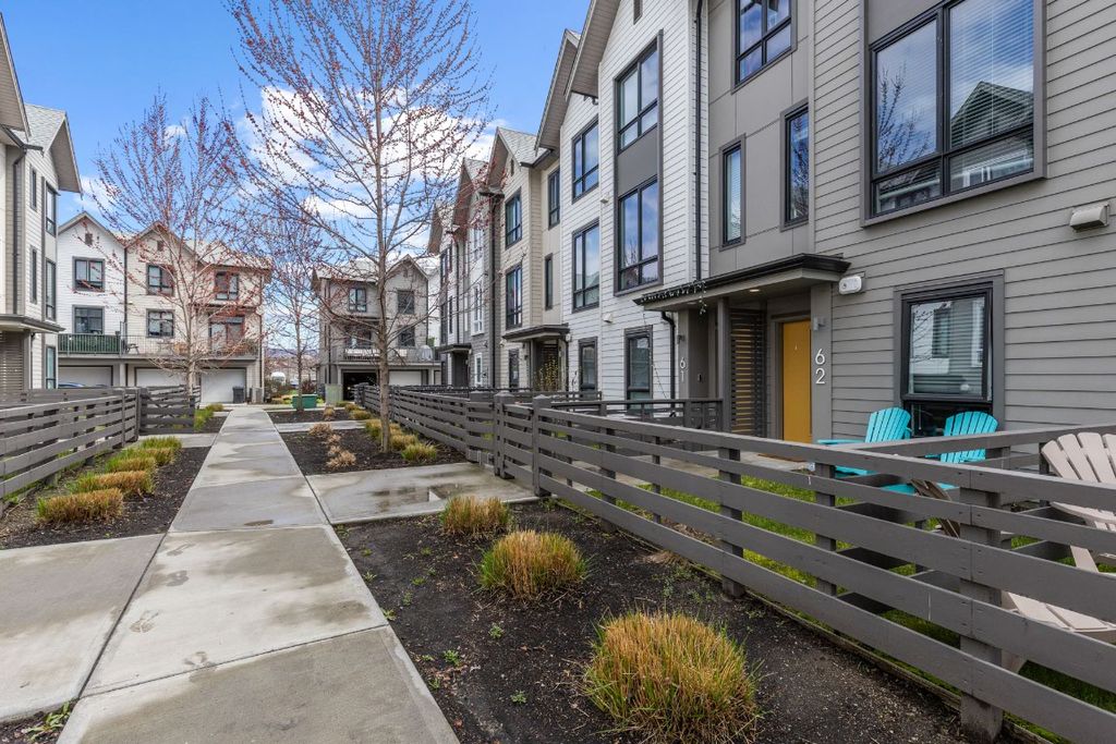 listing image 16513799861355853066