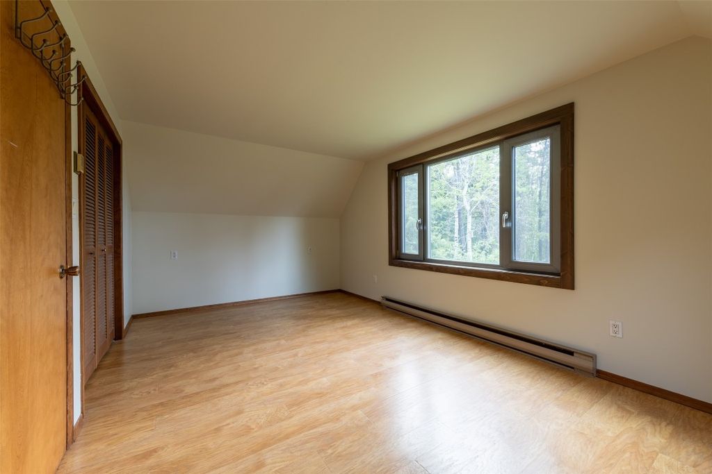listing image 16519758446045531741