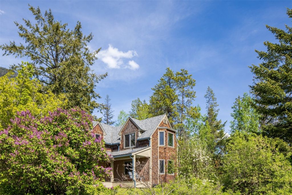 listing image 16517571115603983712