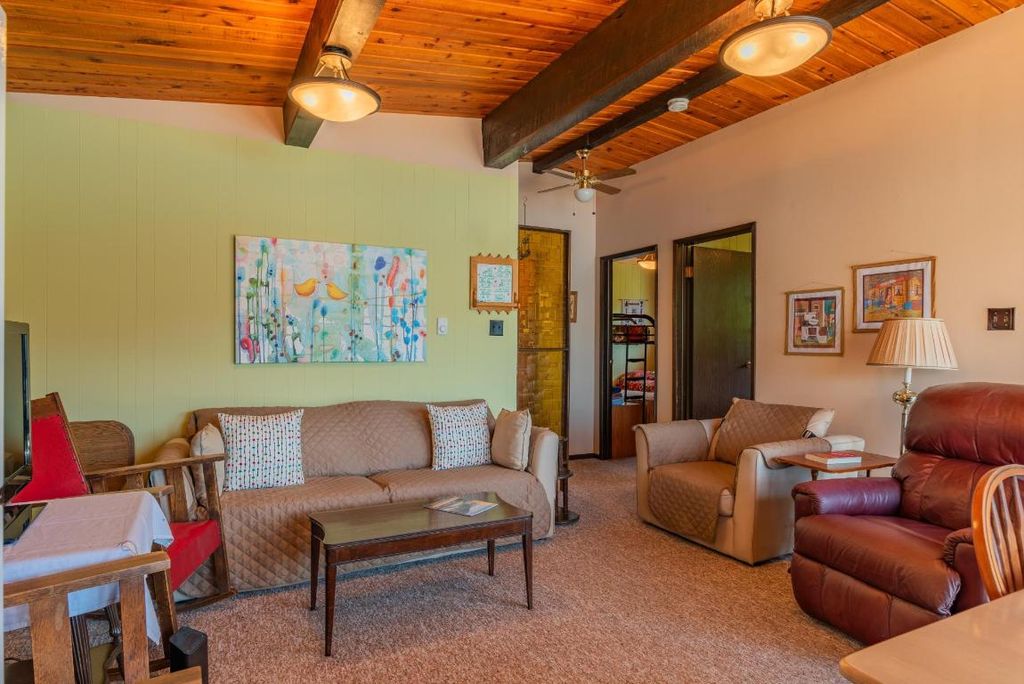 listing image 16515306912956127937