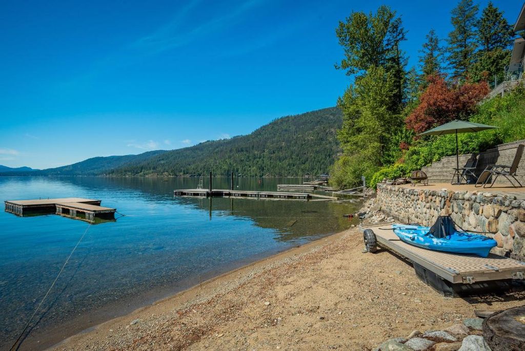 listing image 16519940540536681224