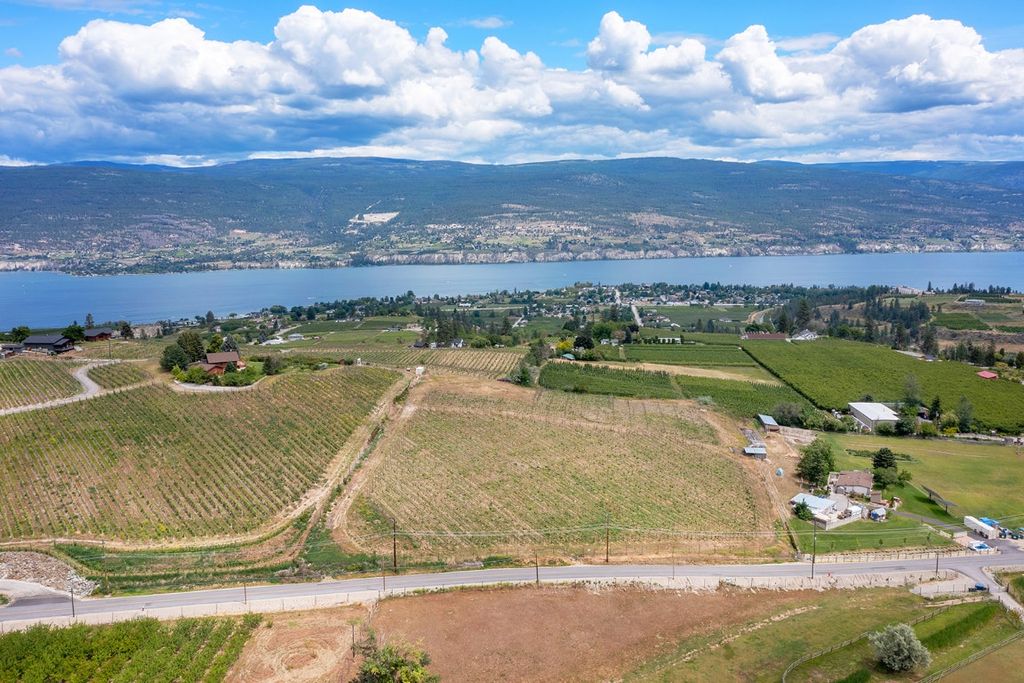 listing image 16518388336520953161