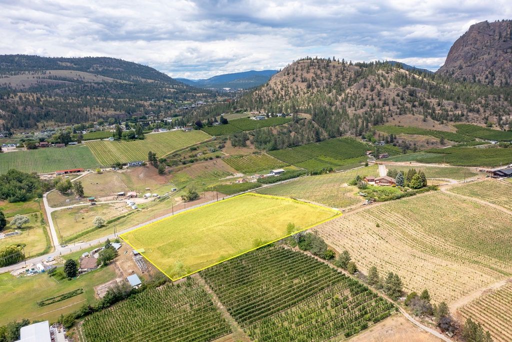 listing image 16519983492491671416