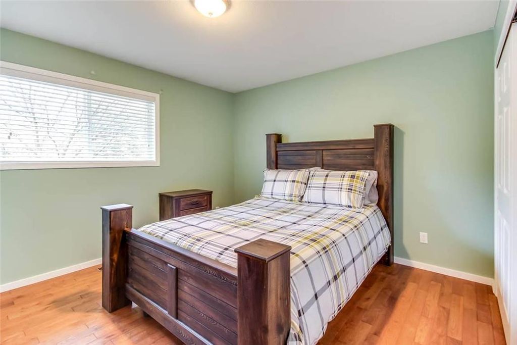 listing image 16519292765686092237