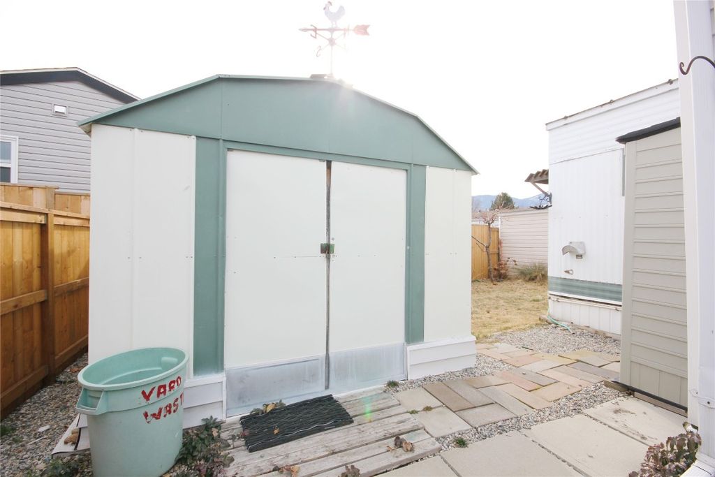 listing image 16517411854336722900