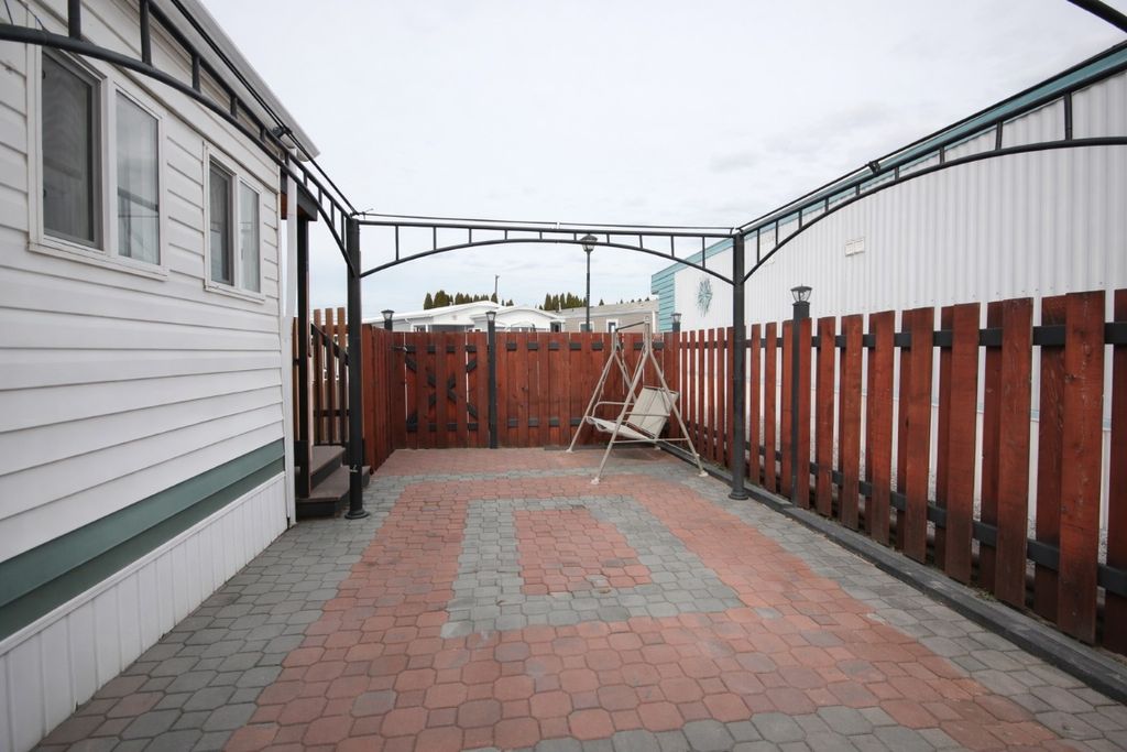 listing image 16511621554877482136