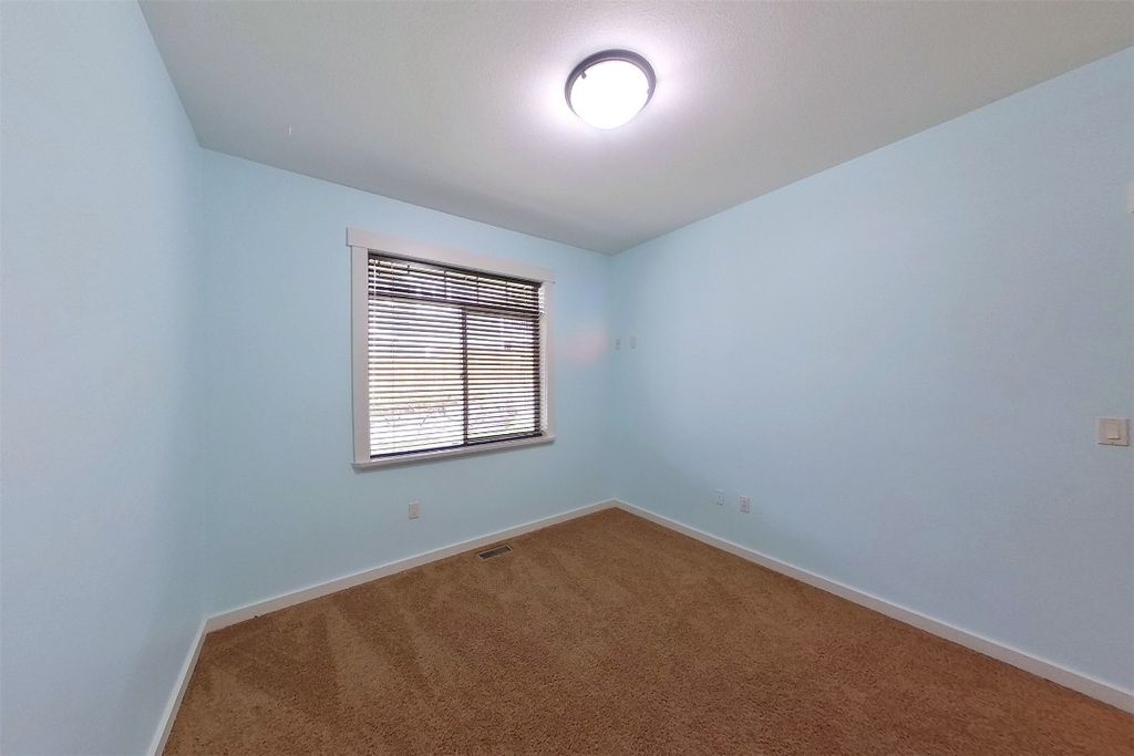 listing image 16518984557497378956