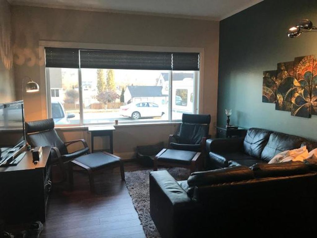 listing image 16512554841419423843