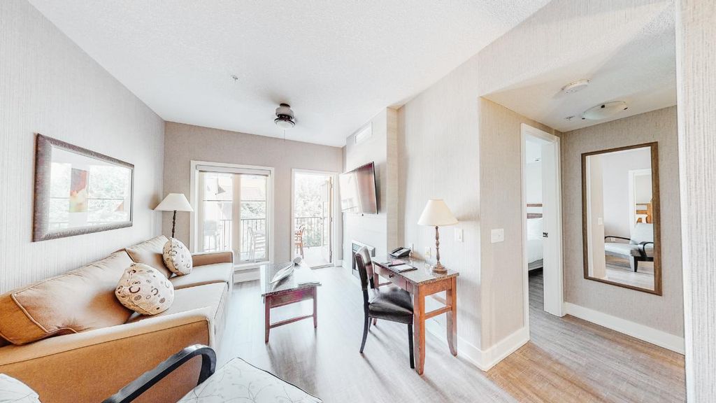 listing image 16511285103105102282