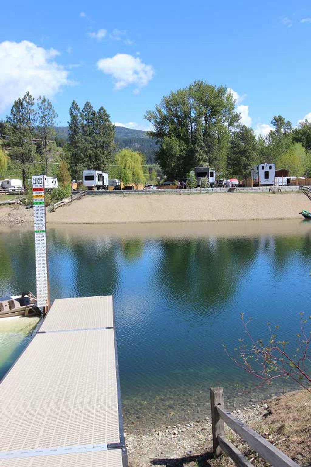 listing image 16515370850545807694
