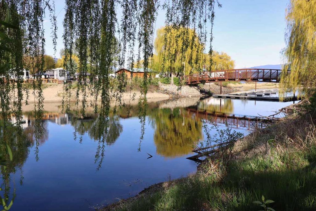 listing image 16515314819306933201