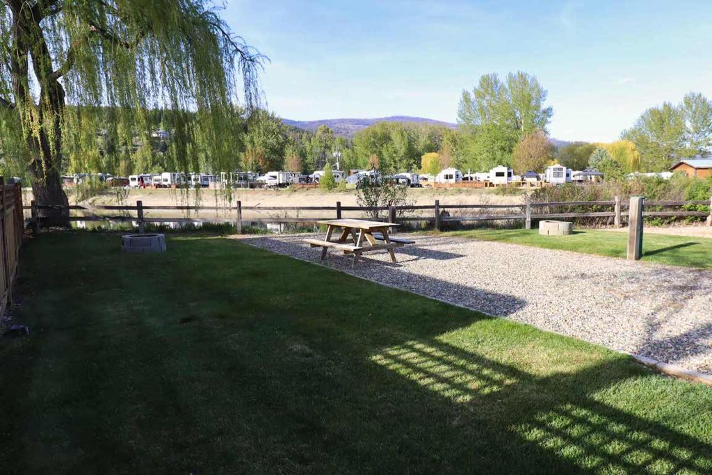 listing image 16513481242406164025