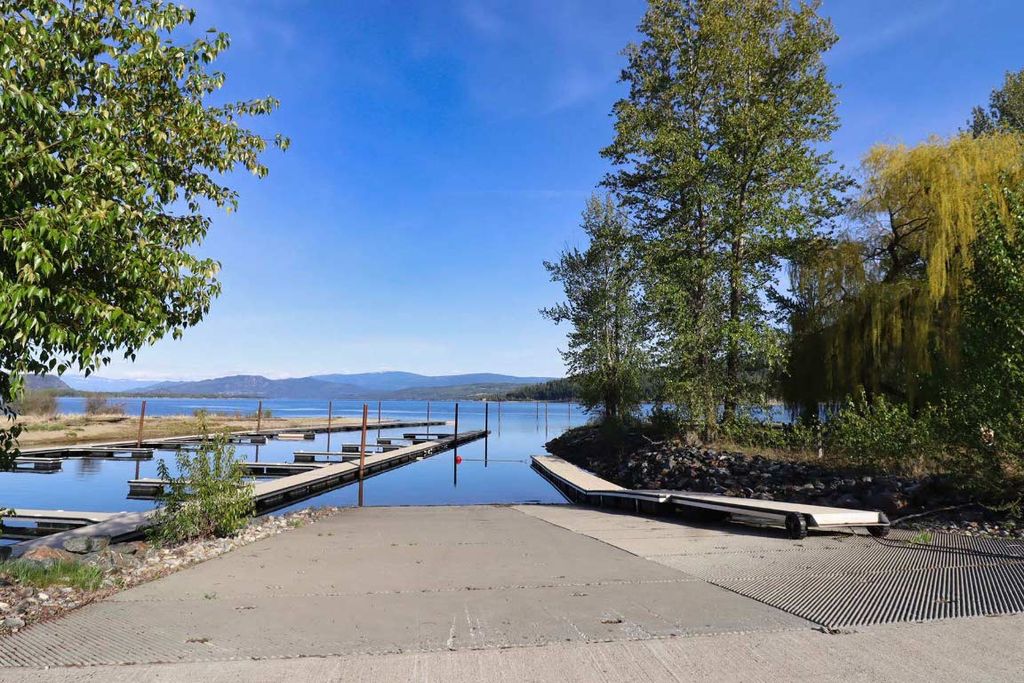 listing image 16517504142499618166