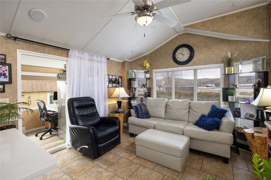 listing image 16513435757309317391