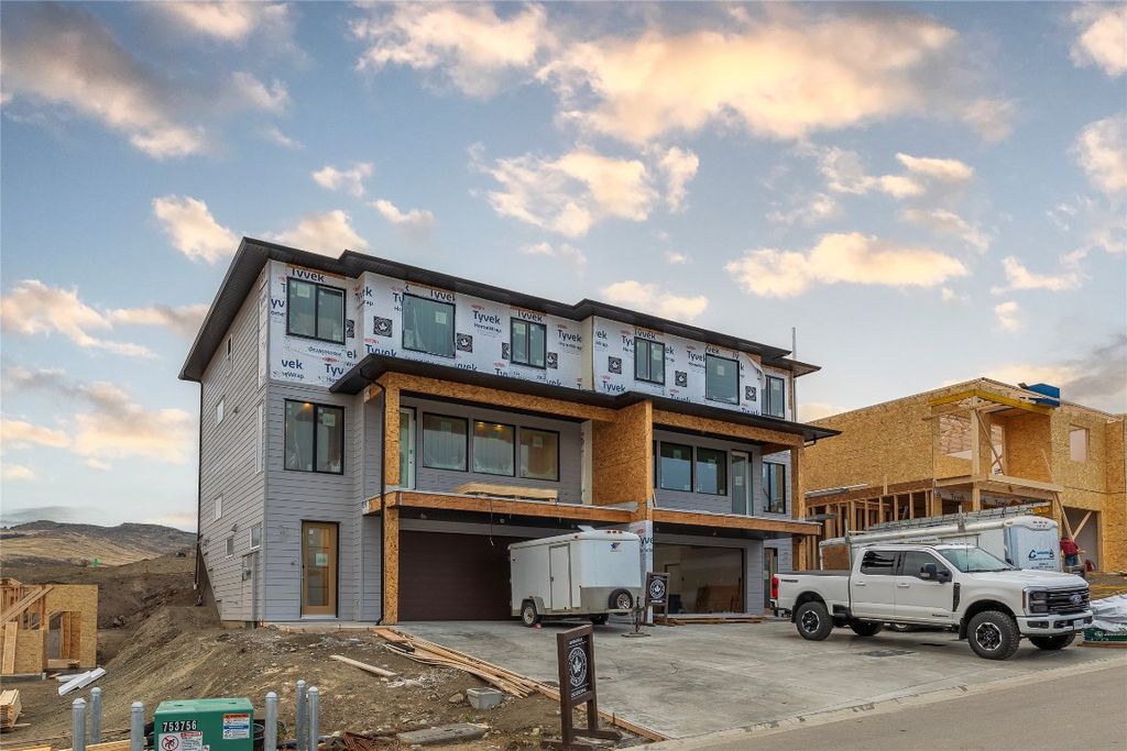 listing image 16511069913672255013