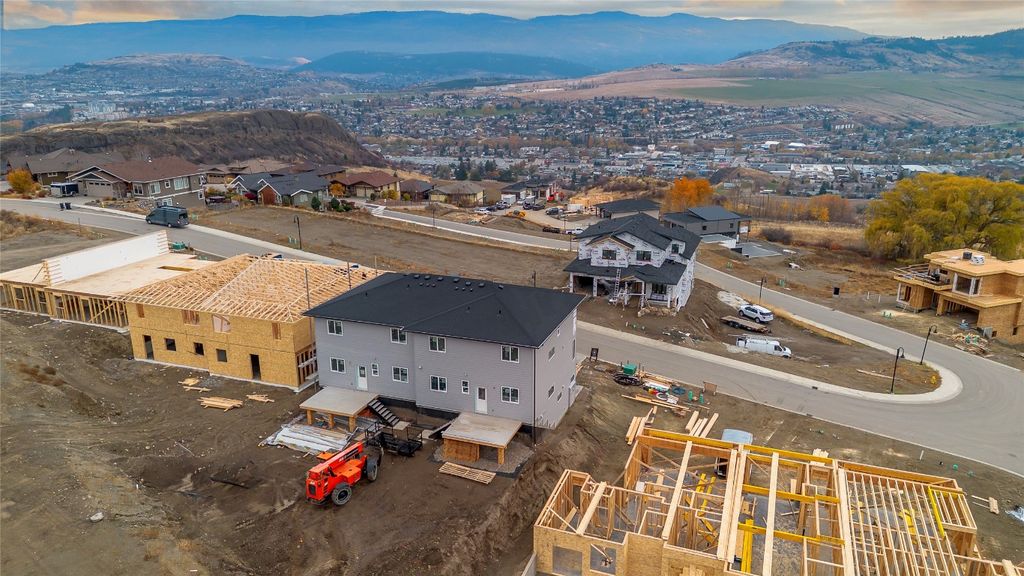 listing image 16518193055278404194