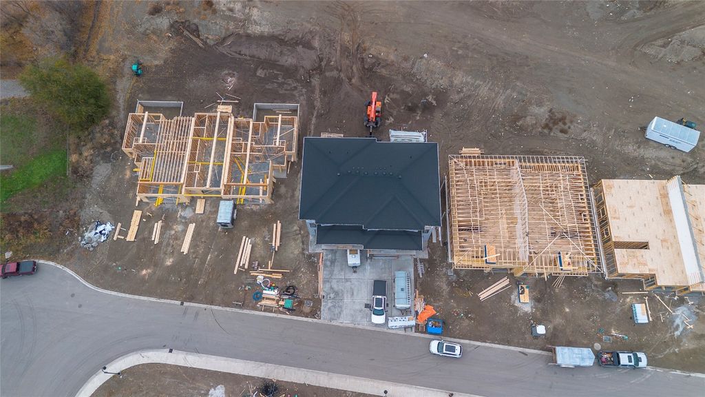 listing image 16510410927623007560