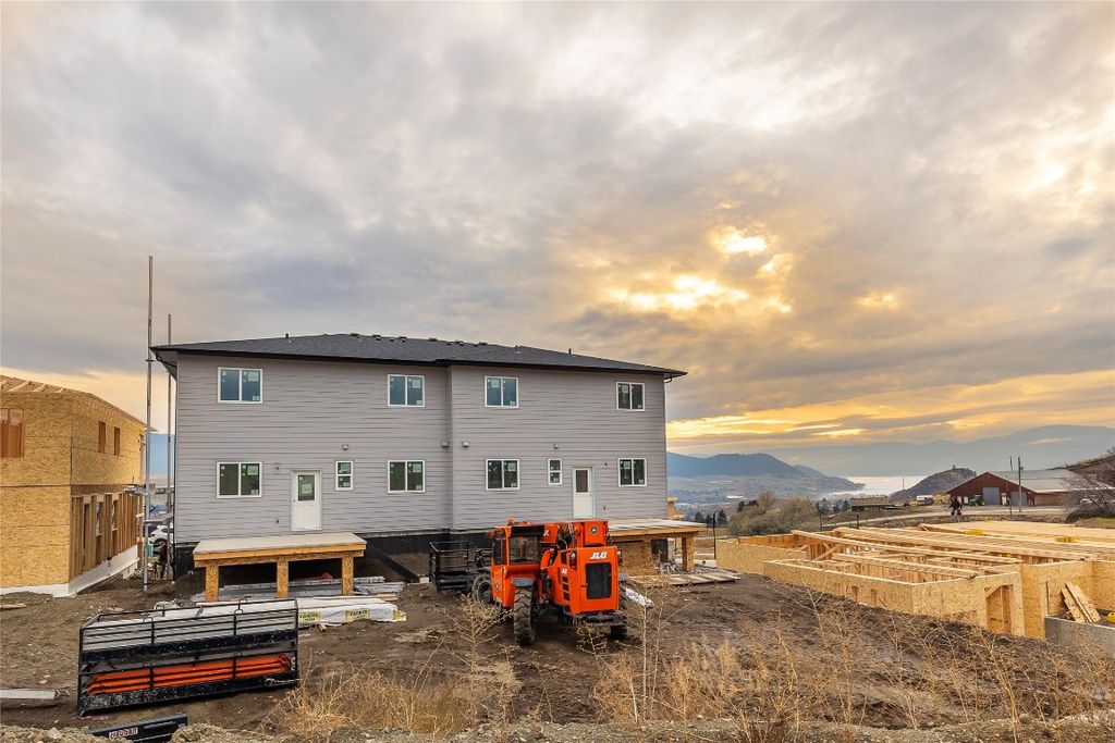 listing image 16510864362621510574