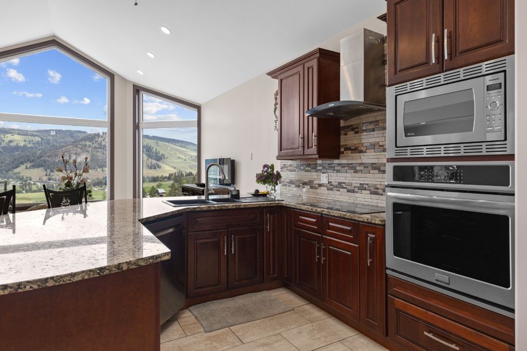 listing image 16514054221199083822
