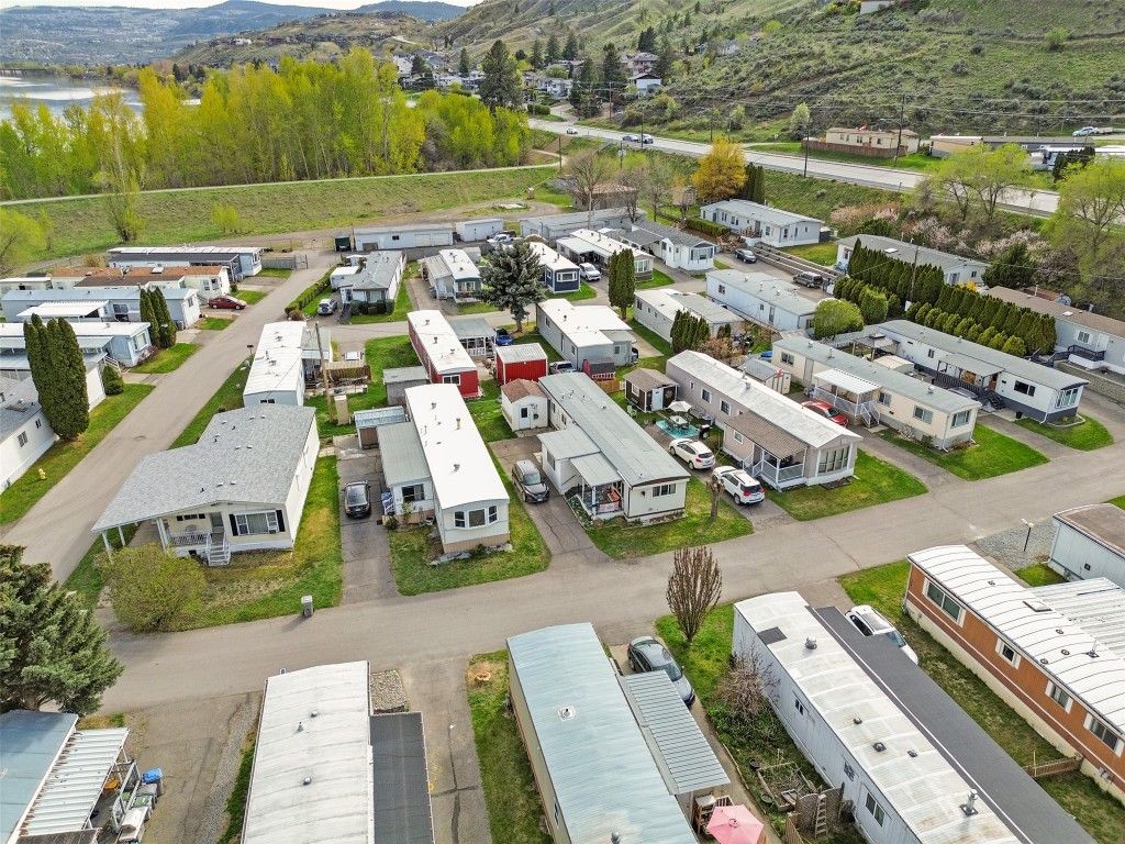 listing image 16516415416392632328