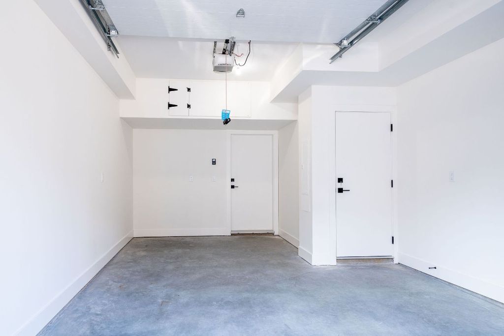 listing image 16511839108225543315