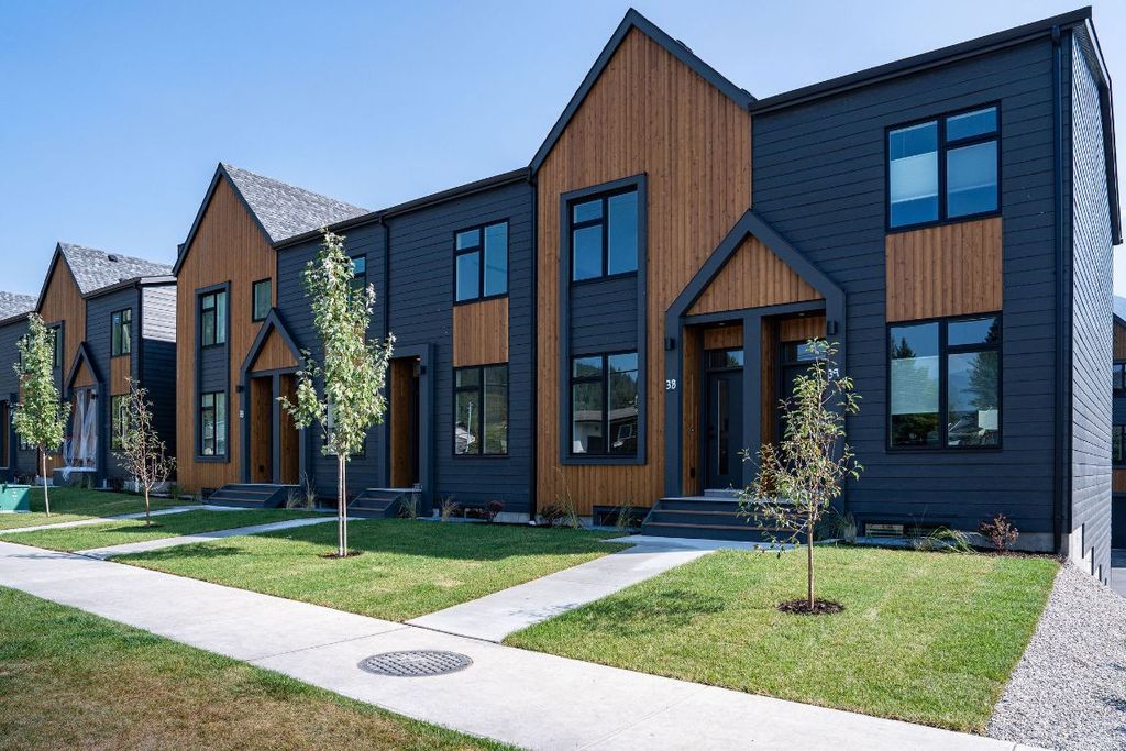 listing image 16517711156930414286