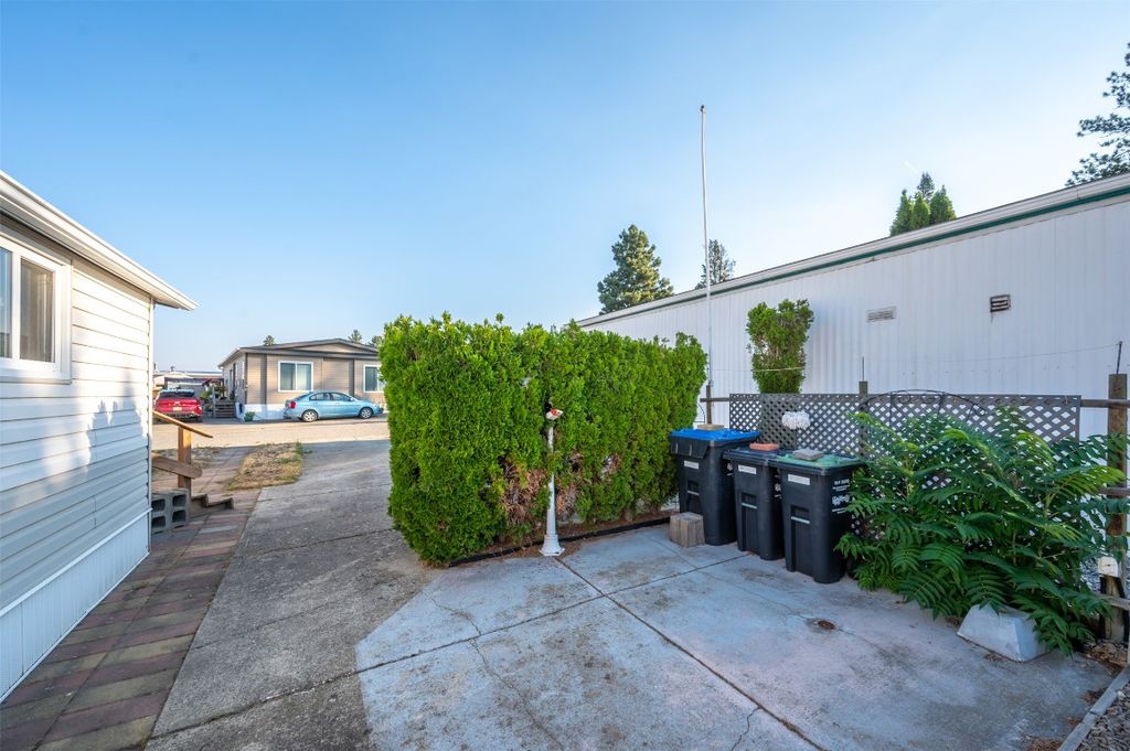 listing image 16510344617845245058