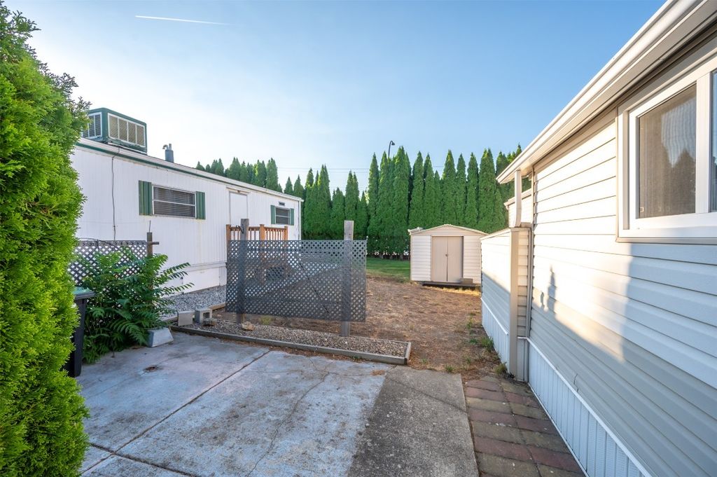 listing image 16510143730390758922